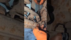 MERCEDES W 140 замена тормозных колодок и дисков