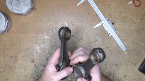 Разный вылет поршней из блока цилиндров