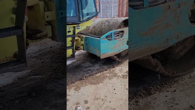 Один из способов снятия колеса со ступицы когда оно пр смотреть онлайн