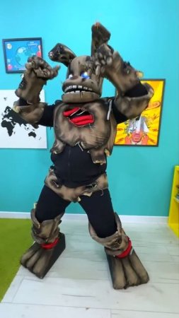 One day in a real game FNAF animatronics! #fnaf #funny #inreallife