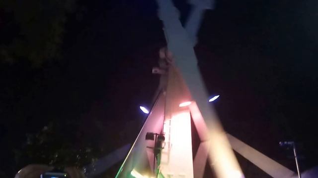 Это увлекательный был аттракцион. it was a fascinating attraction смотреть онлайн