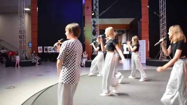 Давай! Шоу-группа ЧудействО. руководитель Святова Дар? смотреть онлайн