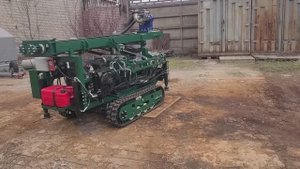 Бензиновая самоходная буровая установка