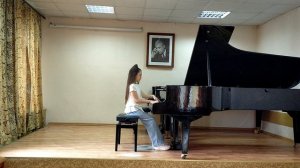 С. Прокофьев - Вальс 6 , соч. 65 , исп. Крохина Вера.