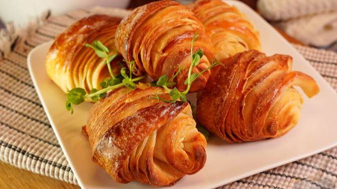 Хрустящая корочка, сливочный аромат. ВЕНГЕРСКИЕ КРУАССАНЫ