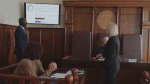 Суд взыскал 16,7 млрд рублей с экс-чиновников и компаний на Камчатке