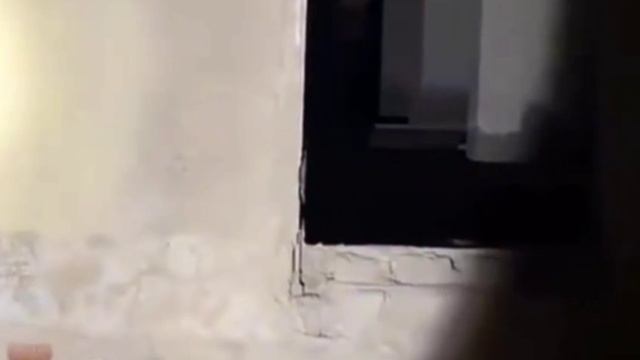 Жуткое событие во время прямой трансляции одного охотника за призраками...