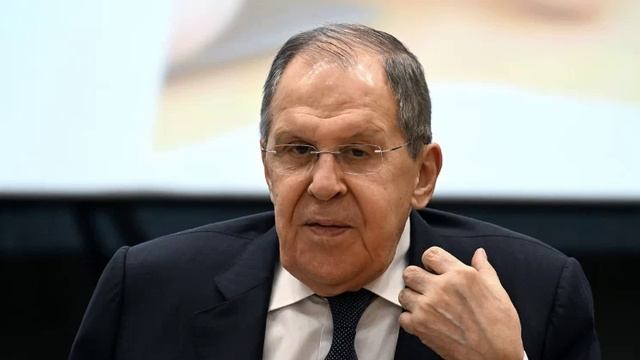 Лавров назвал неэлегантным выбор Ватикана местом для встречи с Украиной.