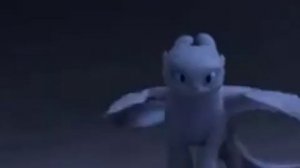 Беззубик и Дневная фурия (Прикол )