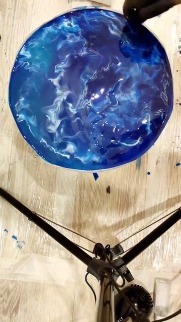 часы море из эпоксидной смолы на планшете смотреть онлайн