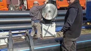 Этап торцевание при стыковой сварки ПНД труб ATLANT A 630