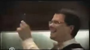 Бульдог шоу В ресторане