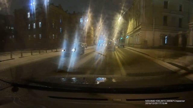 Выбираем видеорегистратор: Inspector Tornado съемка ночью смотреть онлайн