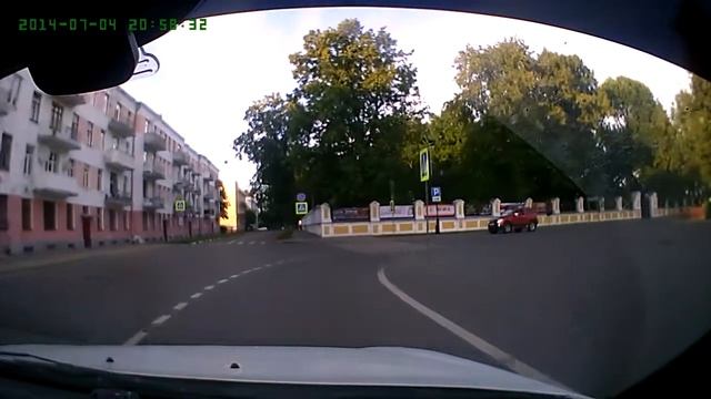 видеорегистратор SHO-Me 130 HD смотреть онлайн