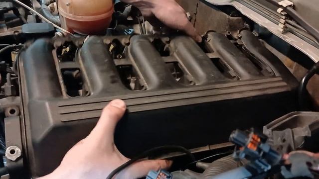 Впускной коллектор Опель Фронтера 3.0 tdi. смотреть онлайн