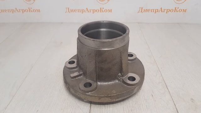 Маточина переднього колеса ЮМЗ А04 03 021 каталоговий 40-3 смотреть онлайн