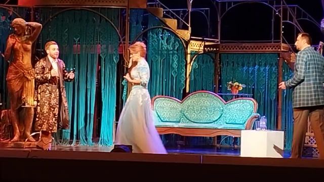 Сцена Cобака Шульца из оперетты Летучая мышь. 11 июня