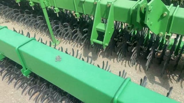 Ротаційні борони мотига John Deere - 400 4,5 / 6 / 9 м. смотреть онлайн