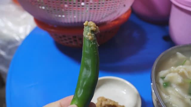 Ресторан Chilseong Market Dawn Sujebi _ Суп с пастой в корейском стиле - Корейская уличная еда