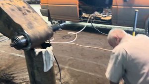 ЗАПРЕССОВКА ВТУЛОК В РУКОЯТЬ