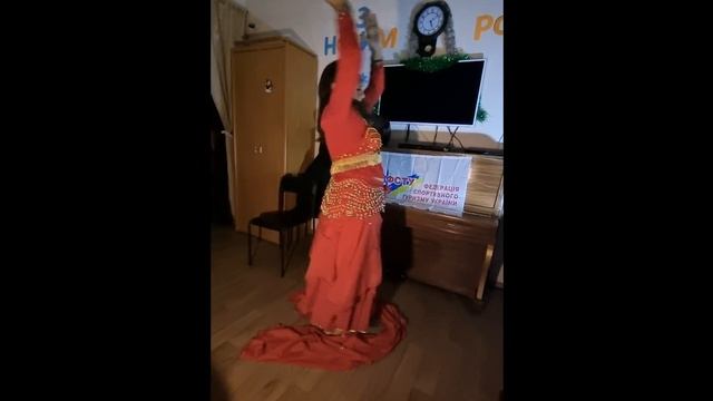 Надiя Приймак - Восточный танец смотреть онлайн