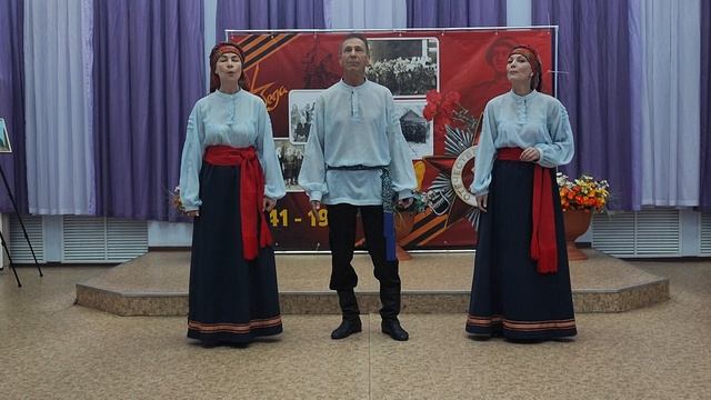 Тёмная ночь.