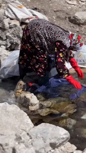 Идеальная стирка белья в Таджикистане смотреть онлайн