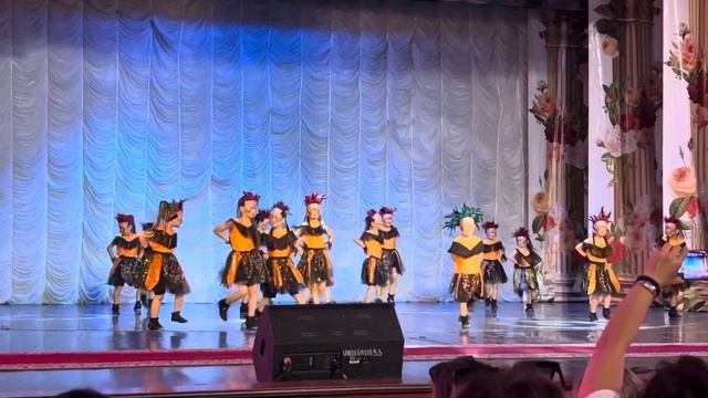 Африканский танец    #детскиетанцы #африканскийтанец #? смотреть онлайн