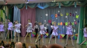 Бальные танцы Вальс дождя