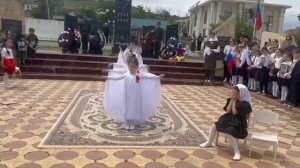 Танец на День Победы. Детский сад Журавлик