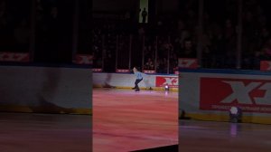 Беременная Алёна Косторная и Георгий Куница. Синяя Пт?