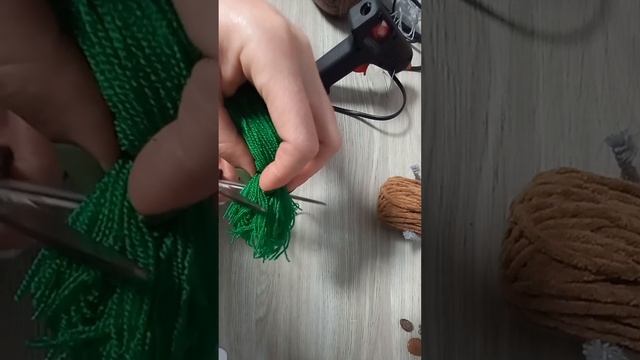 Фигурка гномик из втулки смотреть онлайн