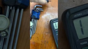 Ошибка p 2009-00 Низкое напряжение в цепи управления клап?