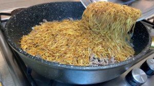 Просто обжарь вермишель на сковороде! Очень вкусный о?