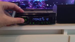 Pioneer DEH-1800UBG с установленным Bluetooth модулем.
