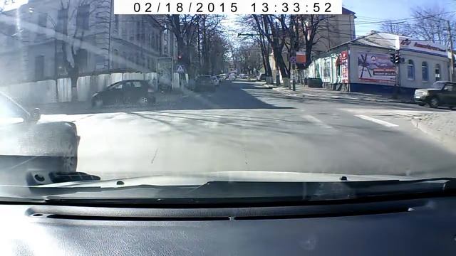 поворот налево под стрелку смотреть онлайн