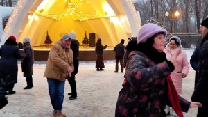 ТВОЯ МАРКИЗА! ТАНЦЫ В ПАРКЕ ГОРЬКОГО ХАРЬКОВ СЧАСТЛИВ?