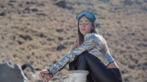 15422487-hd_1920_1080_24fps