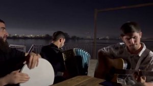 Б1арз велла лоьху ас некъаш, Лиза.