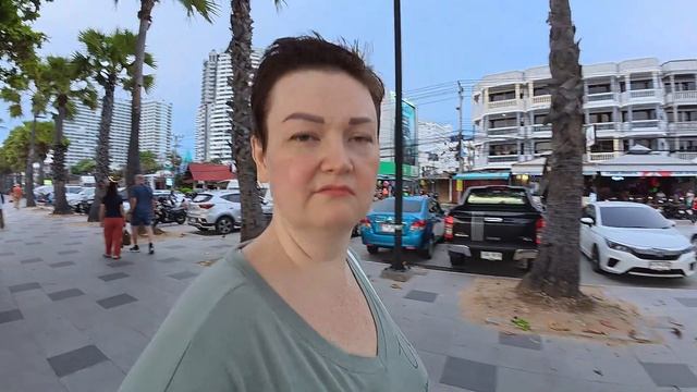 Чуть осталась ЖИВА после массажа в Паттайе! Вован меня ОБМАНУЛ! Гуляем по Джомтьен РЫНОК ЕДЫ! Влог