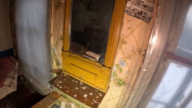 ОГРОМНАЯ покинутая деревня. Много старинных вещей в заброшенном доме. ️Покинутый мир Вятки.️