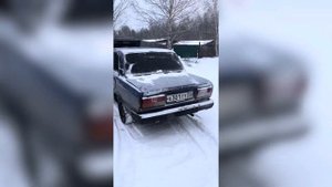 Небольшой влог по замене решетки радиатора на ВАЗ 2107