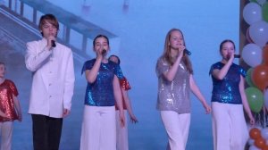 Мы - твое будущее, Россия!