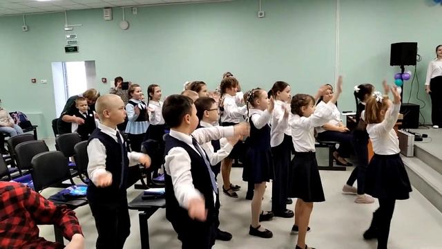 Флешмоб танец орлята России.