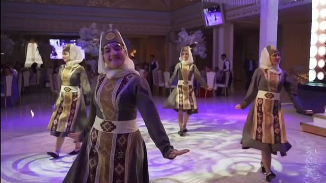 Шоу программа наша  на свадьбы  школа танцев Гарни п?