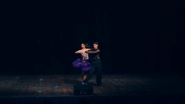 Тренер по латино американским танцам Дарья Кузьминская СТ RAKASSA смотреть онлайн