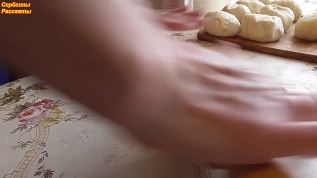 Живём в деревне! \ Лепёшки с начинкой на сковородке! \ С?