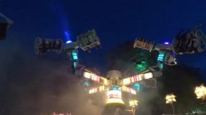 Жестокий аттракцион SPEED DANCE в Геленджике