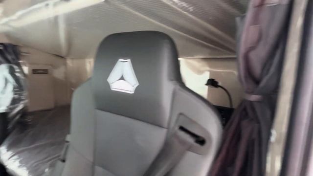 Седельный Тягач SITRAK MAX 540 л.с. УСИЛЕННАЯ ТЯЖЕЛАЯ РЕССОР? смотреть онлайн