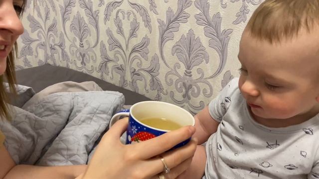 VLOG: Возрастные кризисы у малышей🤯 Дан пьёт с чашки😍11 смотреть онлайн